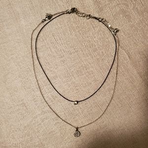 2 Besties 18" necklaces